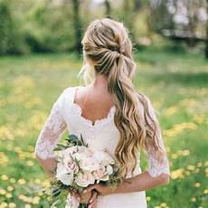 Side Ponytail Wedding Hairstyles by The Best Wedding Hair Tips For Wearing A Side Ponytail Side Ponytail Wedding Hairstyles
