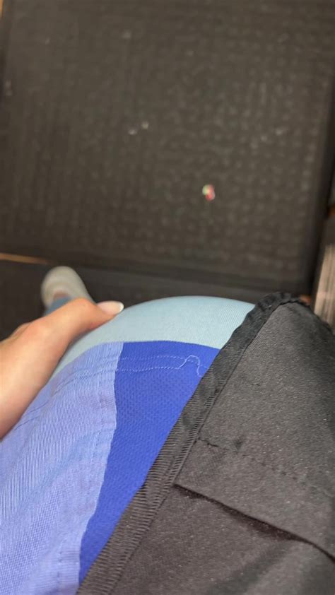 Kelly (@blondekelly.tylr) - Urlebird