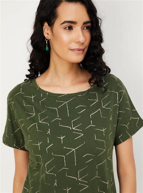 Buy Women Glitter Printed T-shirt Online at just Rs. 399.0 ...