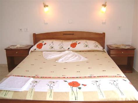 HOTEL ESTELLE (Gerakini, Halkidiki) - Hotel Reviews, Photos, Rate ...