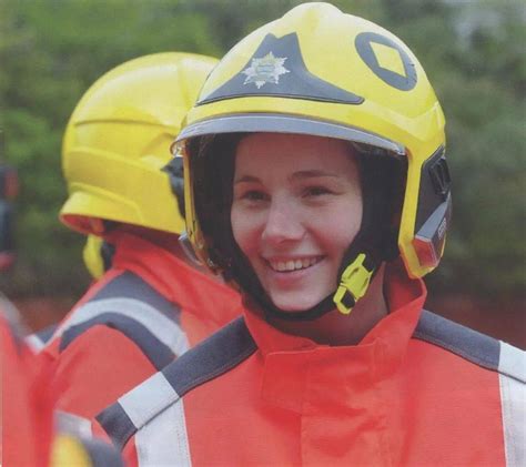 中国有第一线从事灭火救援的女消防员吗？-搜狐大视野-搜狐新闻