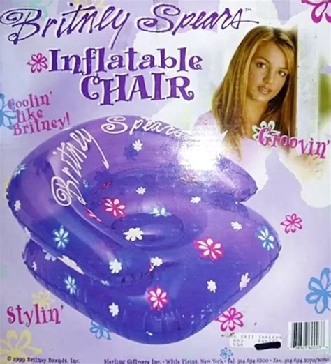 The History of Inflatable Furniture Goes Way Beyond the Delia*s Catalog ...