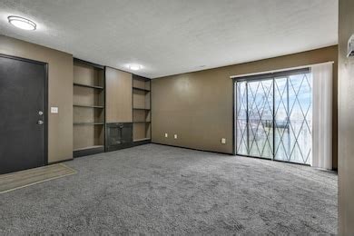 625 Country Club Dr Unit H-8, Newark, OH 43055 | Homes.com