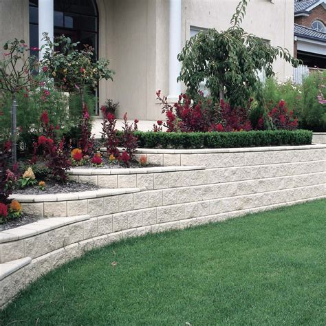 Tiered Retaining Wall Design Tiered Retaining Wall With Stone Path