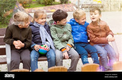 Play Ball Together 的图像结果