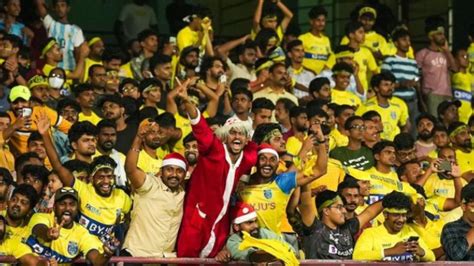 ISL Kerala Blasters FC Ogranising A Surprise Lucky Lottery Draw for ...