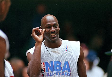 A Retired Michael Jordan Once Flew To A Bulls' Practice In 1999 To ...