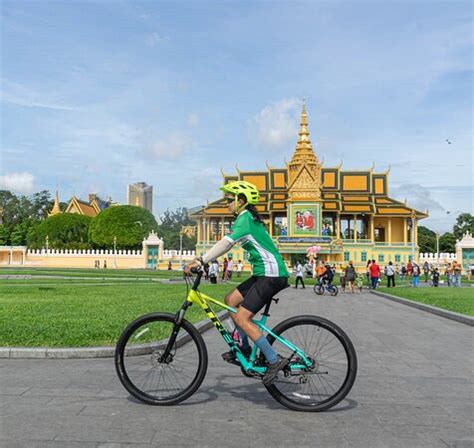 Taste of Phnom Penh - Reviews, Photos - Siem Reaper Travel - Phnom Penh ...