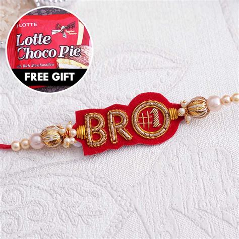 Send Bro Rakhi with 1 Lotte Choco Pie Online | Rakhibazaar.com