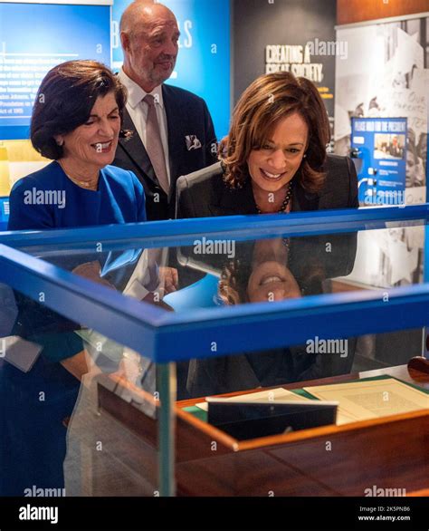 Austin, TX, USA. 8th Oct, 2022. U.S. Vice President KAMALA HARRIS, r, visits the Lyndon Baines ...