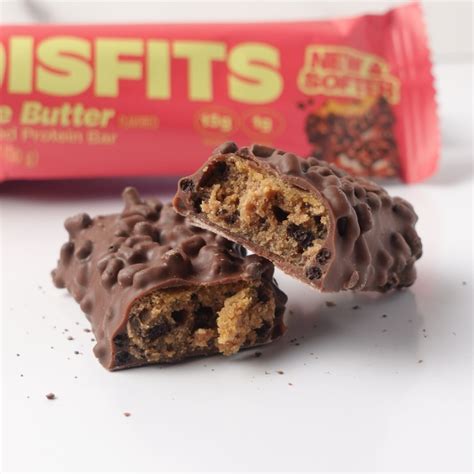 REVIEW: Misfits Vegan Protein Bars Are a Game-Changer » Protein Snack ...