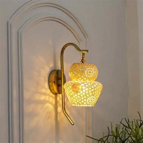 NAGUA Mosaic Glass Wall Light – KAPOOR-E-ILLUMINATIONS PRIVATE LIMITED