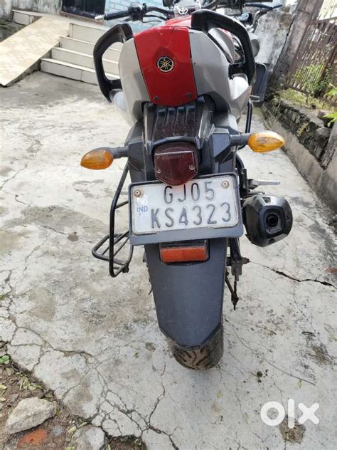 Yamaha fz v1 - Motorcycles - 1824775039