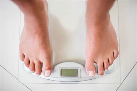 BMI Chart for Men & Women: Is BMI Misleading? - BuiltLean