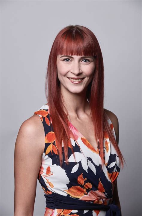 YouTube Video Sizes, Resolutions & Formats (+Repurposing)