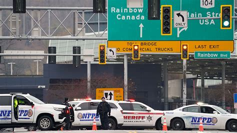 Rainbow Bridge: Two die in explosion in Niagara Falls after car crashes ...