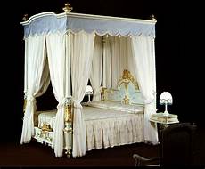 da letto con baldacchino letto con baldacchino esposizione artigiani medesi da letto con baldacchino letto con baldacchino esposizione artigiani medesi