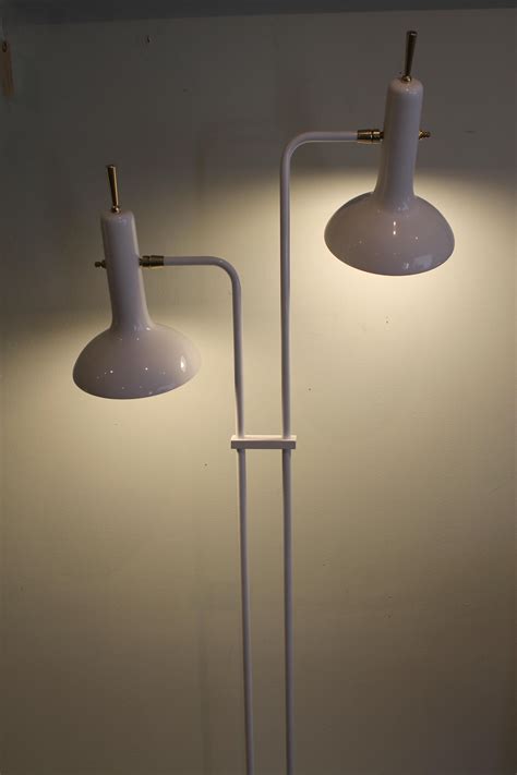 Double Cone Floor Lamp by the Laurel Lamp Mfg. Co. For Sale at 1stDibs ...