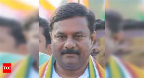 BJP for PV, MMS statues in the city | Hyderabad News - Times of India