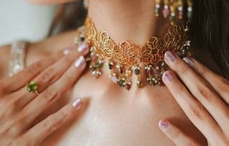 Handcrafted Gold and Diamond Jewelry | Indian Bridal Jewellery - Kochi ...