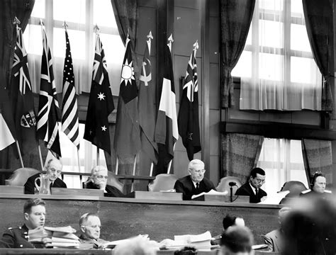 Diskussion über Tokyo-Prozesse nach dem Zweiten Weltkrieg spaltet Japan ...