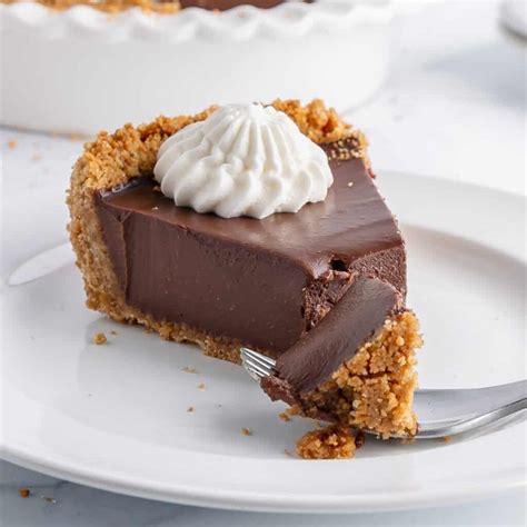 Graham Cracker Crust Desserts - Barefoot In The Pines