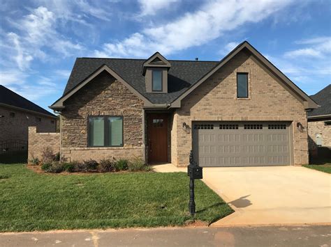 Spanish Moss Blend - North Georgia Brick