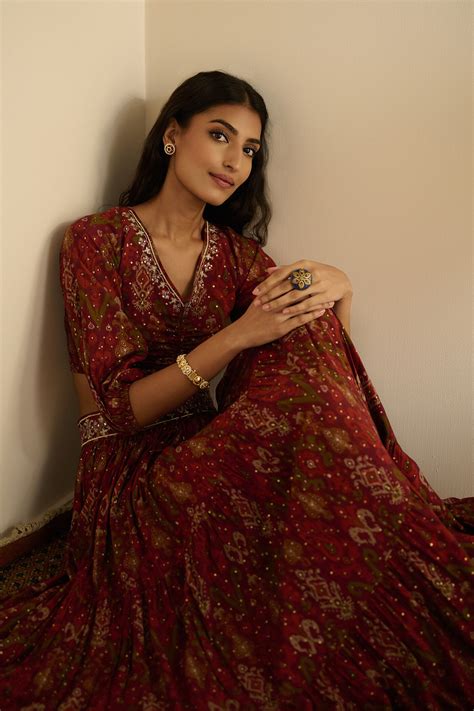 Buy Taraash Rust Co-ord Set Online In India at Global Desi F25M752P_RUST