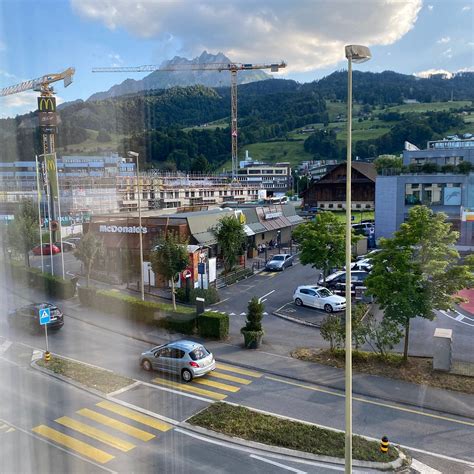 HOLIDAY INN EXPRESS LUZERN - KRIENS BY IHG - 2026 Hotel Reviews, Photos ...