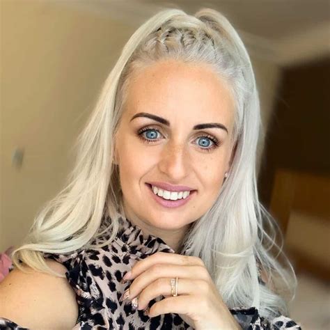 Nail techs, here's the difference between irritant & allergic contact ...