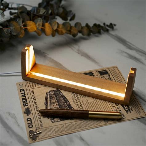 Illuminati Desk Nameplate for Doctors (includes LED Lighting) – Housenama