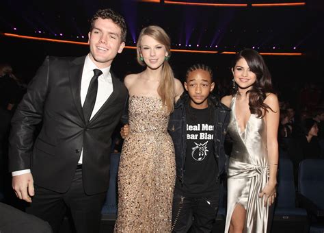 About Taylor Swift Brother