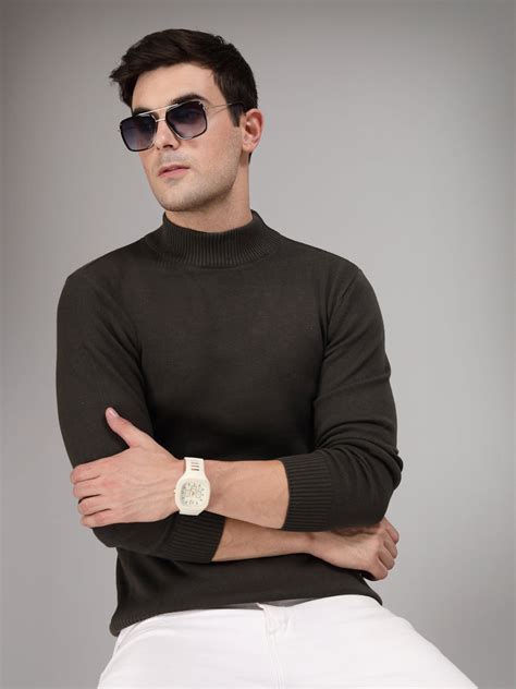 Style Quotient Men Solid Dark Green Knitted Regular Sweater – StyleQuotient