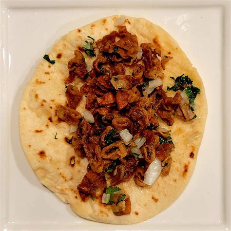 [Homemade] Crispy Tripas Taco / Beef intestine. : r/food