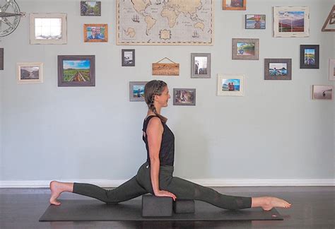 Splits Tutorial Yoga 的图像结果