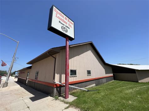 Hardware Store & Lumber Yard Edgewood, IA | Spahn & Rose
