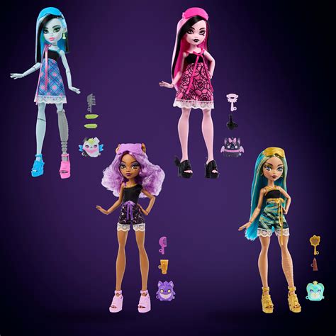 Monster High Buried Secrets Cozy Creepover dolls - YouLoveIt.com