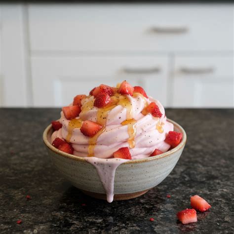 Homemade Frozen Greek Yogurt Dessert - kaelisrecipes
