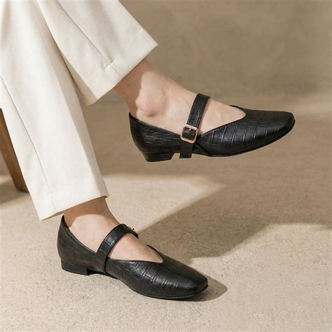 Black textured Mary Jane Flats – Dip Your Toes