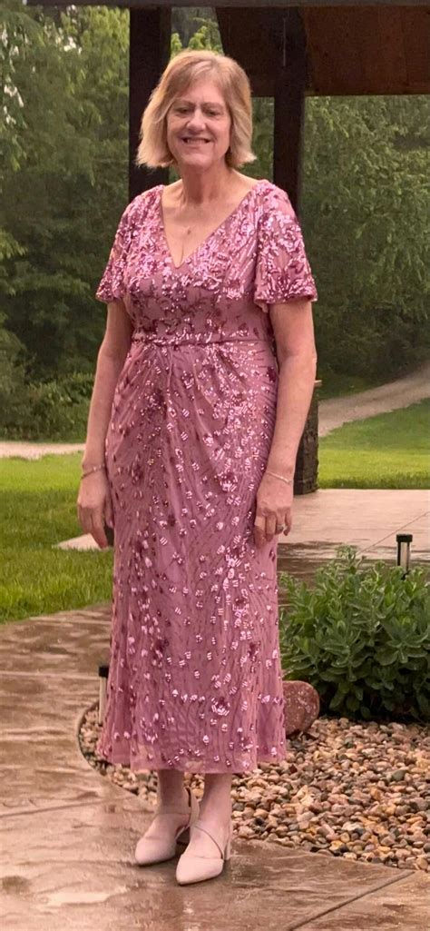 Plus Size Elegant Sequin V-Neck Flutter Sleeve Formal Dress for ...