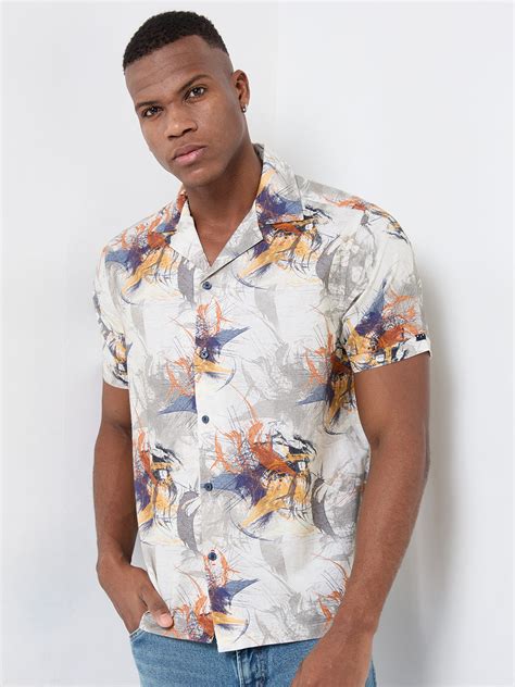 Half Sleeves Regular Fit Modern abstract botanical Cuban Collar Print ...