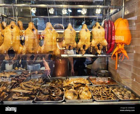 A typical Hong Kong style restaurant serving road checken, duck and ...