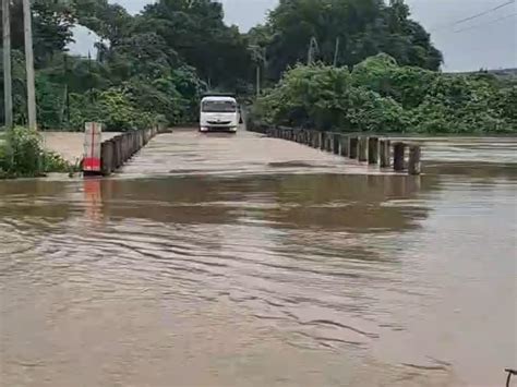 The rains in the upper reaches have caused flooding on both banks of ...