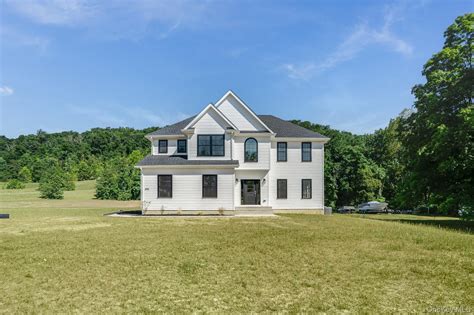 989 Freedom road, Pleasant Valley, NY 12569 | MLS# 967826 | Trulia