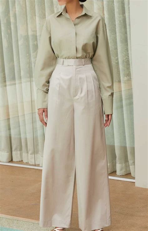 | Wide Flared Trouser | LINE SHOPPING