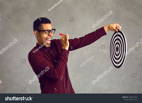 146 Man Throwing Dart Happy Images, Stock Photos & Vectors | Shutterstock