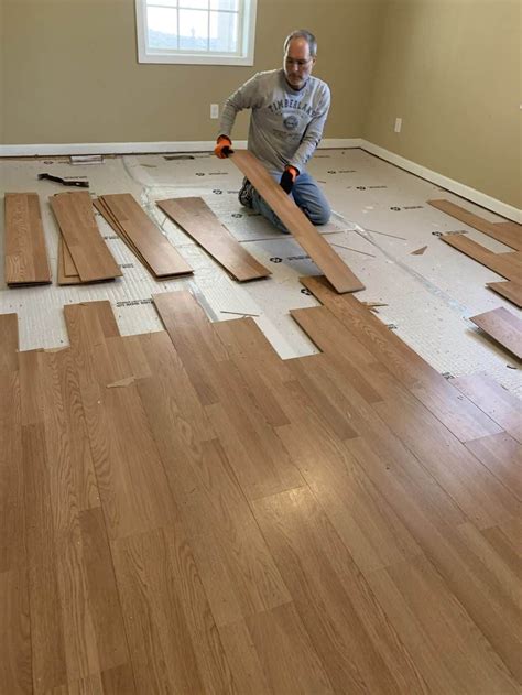 How To Install Vinyl Plank Flooring For Beginners at Virginia Barr blog