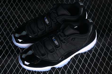 Air Jordan 11 Low Space Jam Black Varsity Royal White FV5104-004 - Air ...