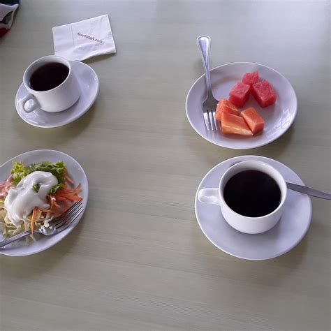 FAVEHOTEL SIMPANG LIMA SEMARANG - Hotel Reviews, Photos, Rate ...