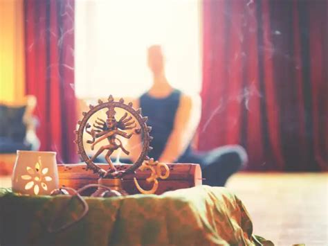 What makes Ganesh Mudra a potential stress buster? - The power of ...